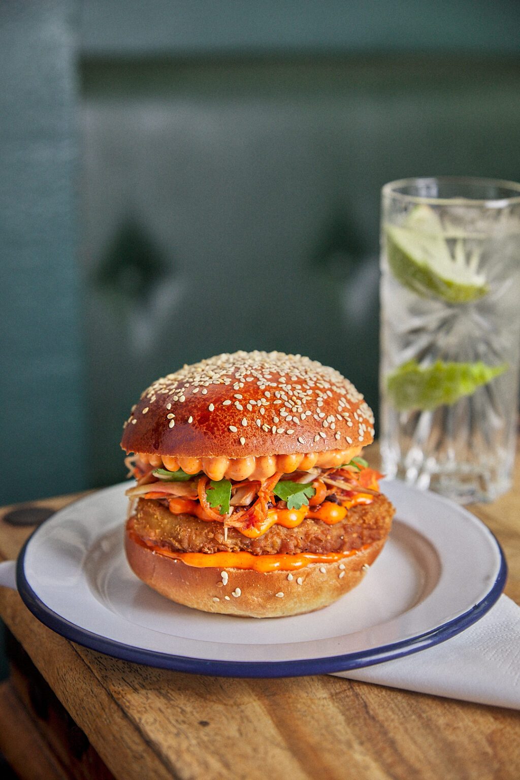 fried chicken burger in pub photographer london