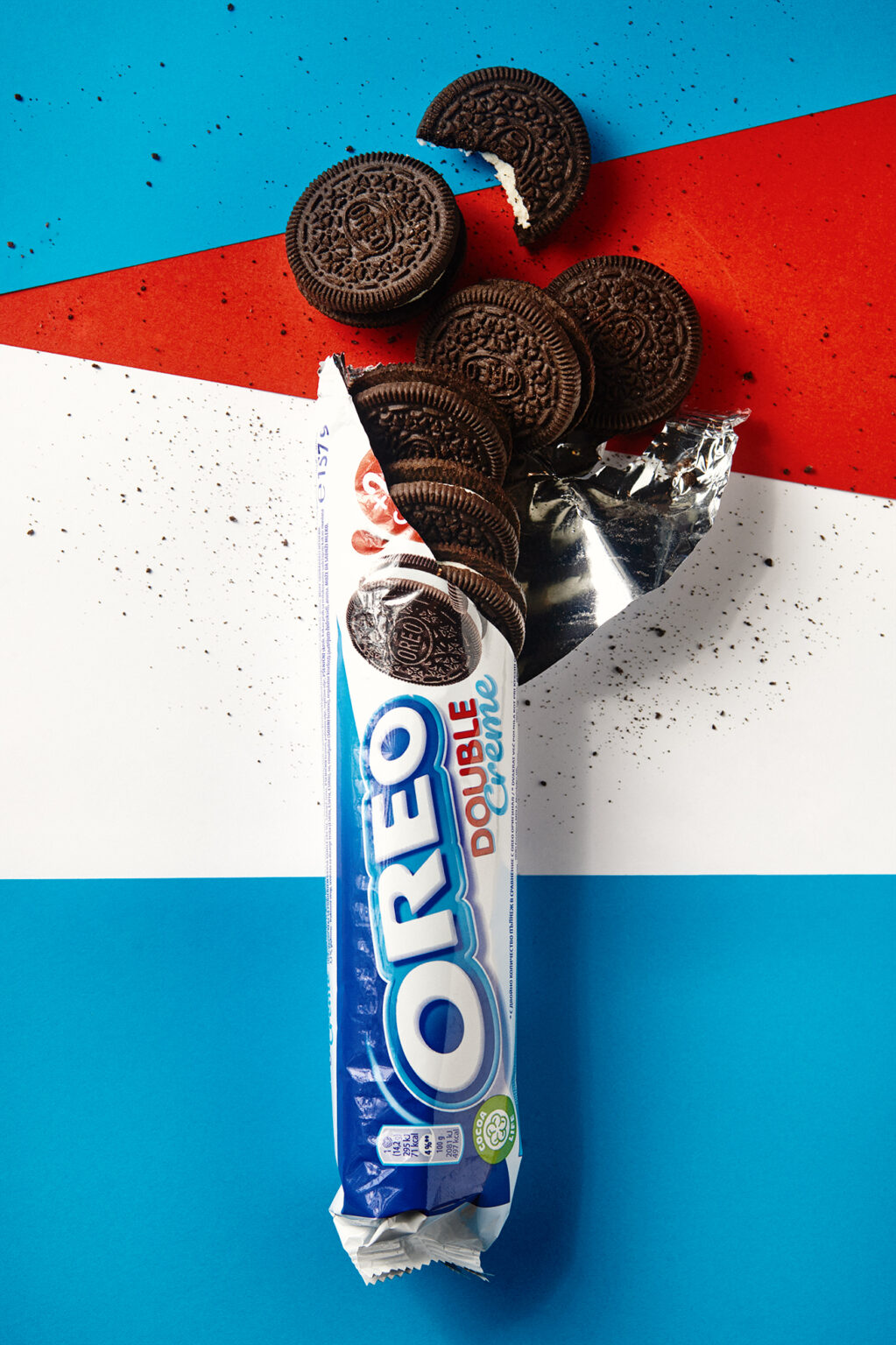 vibrant snacks photography london martin lomas oreo